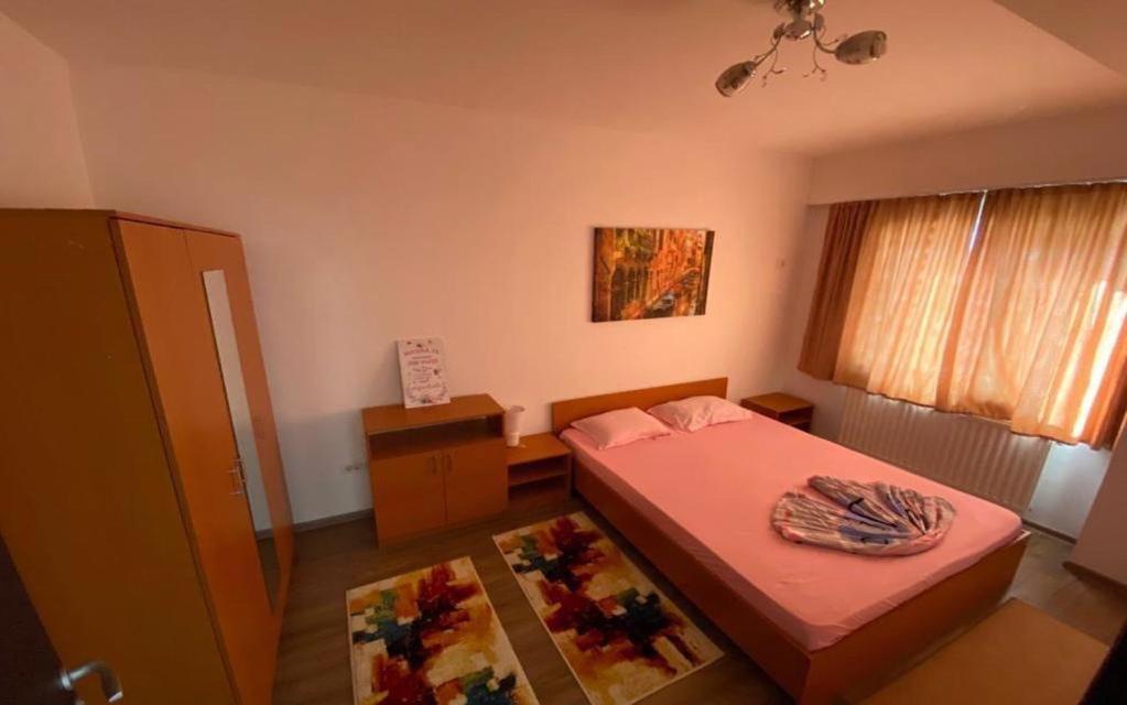 Apartament Militari Residence Bukarest Exteriör bild
